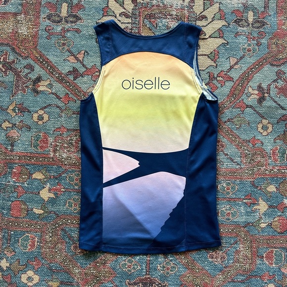Oiselle tank - Picture 2 of 3